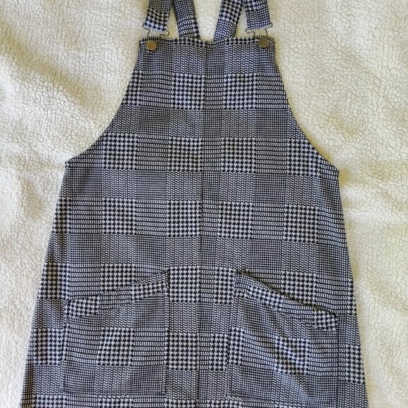 Black & White Pinafore Overall Dress with Pockets EUC - Picture 1 of 8